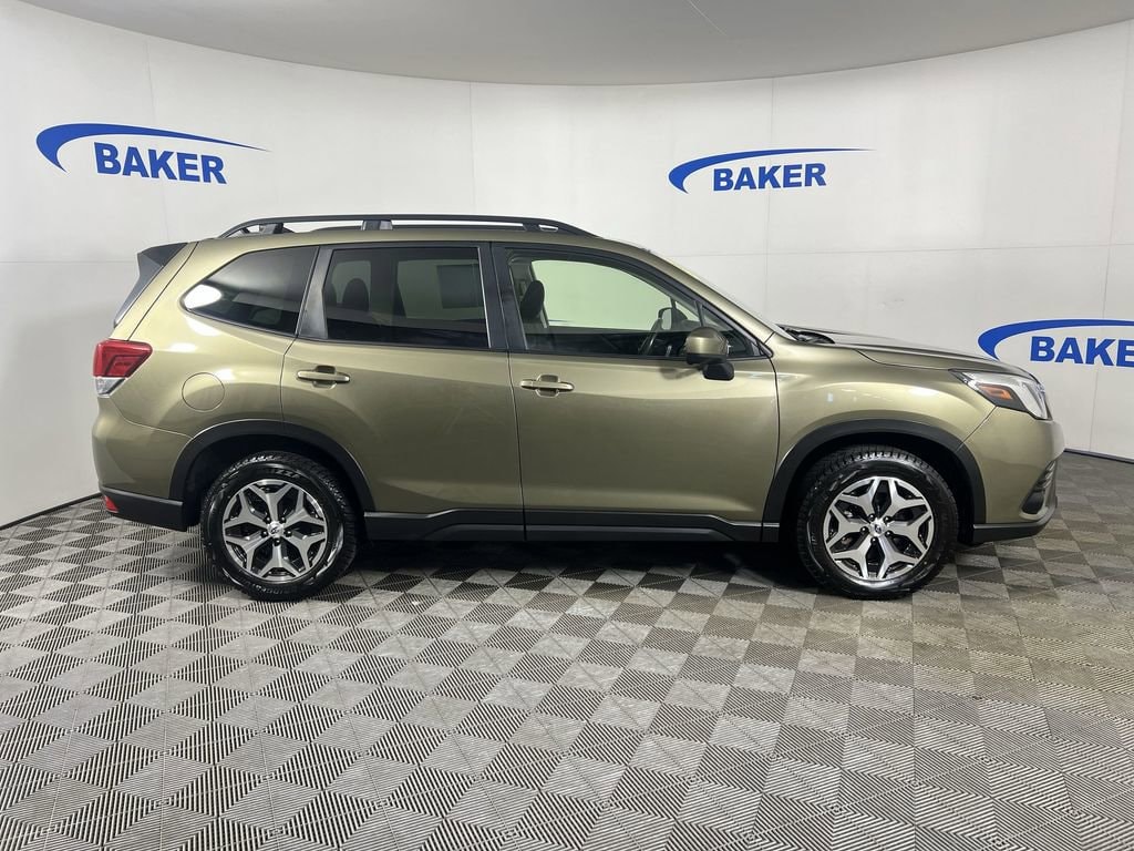 2024 Subaru Forester Premium - Photo 9