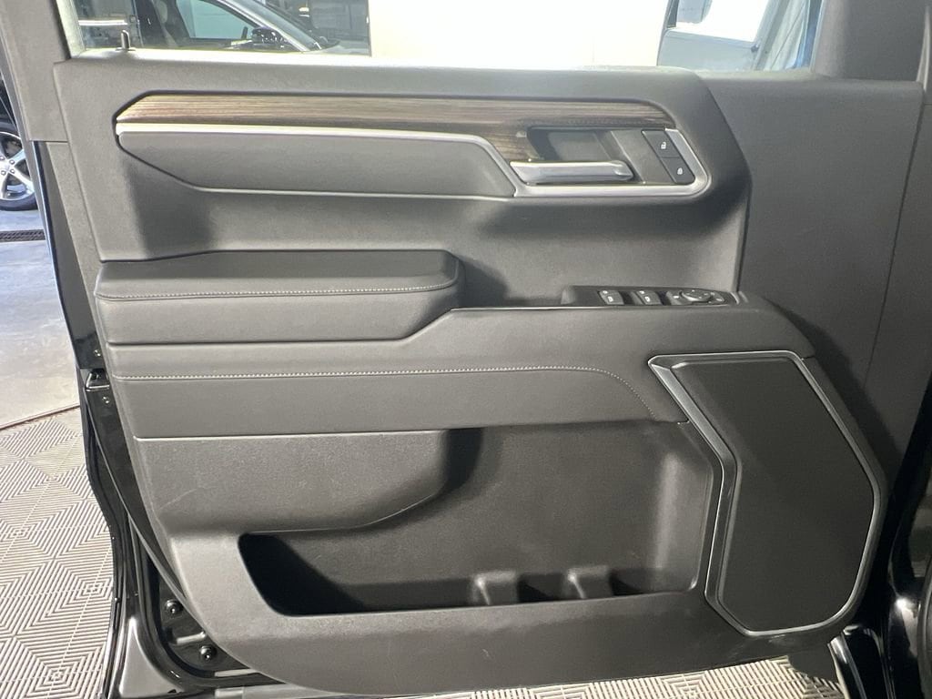 2022 Chevrolet Silverado 1500 LT - Photo 22