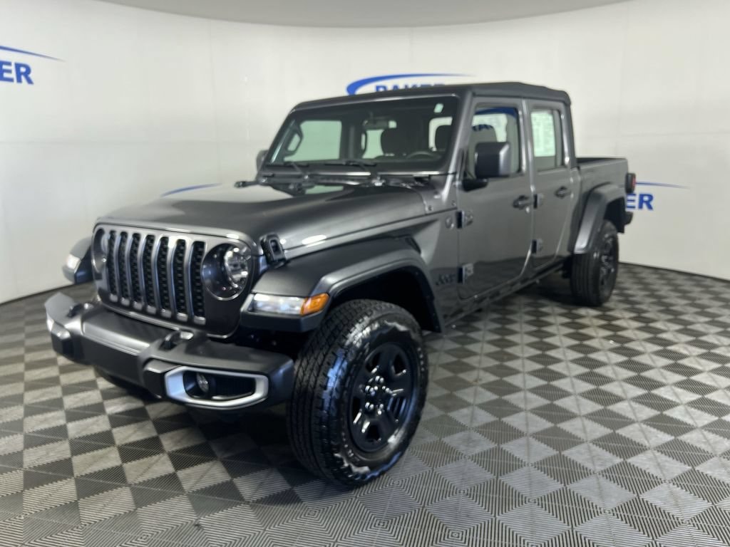 Used 2023 Jeep Gladiator Sport Truck