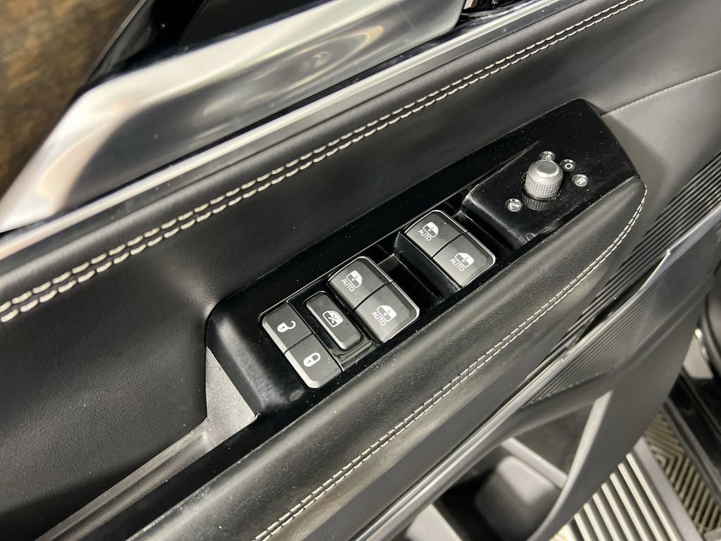 2023 Jeep Grand Wagoneer Series II - Photo 25