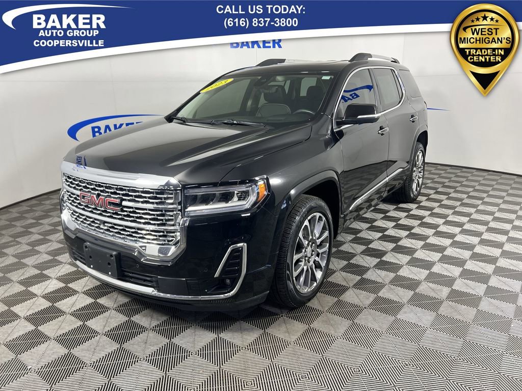 2023 GMC Acadia Denali's photo