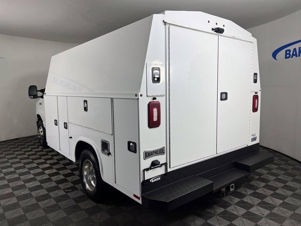 Used 2021 Ford E-Series Cutaway NA