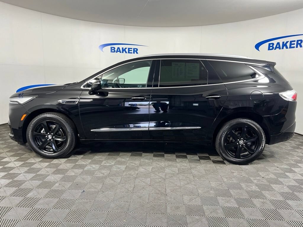 Used 2024 Buick Enclave Essence SUV