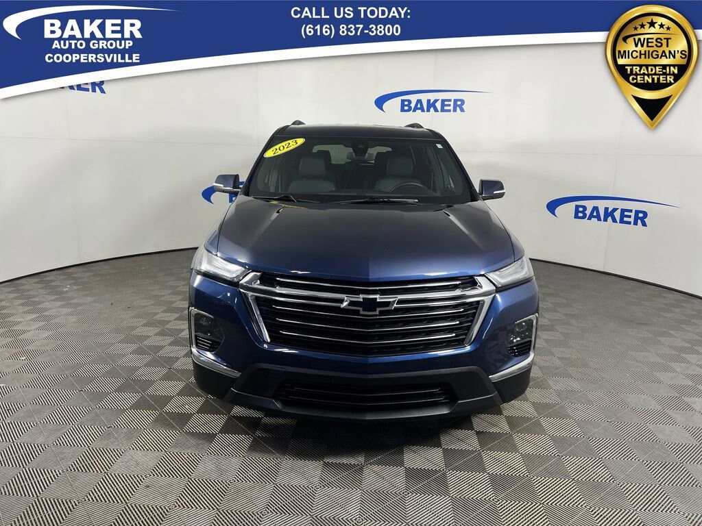 Used 2023 Chevrolet Traverse LT Leather SUV