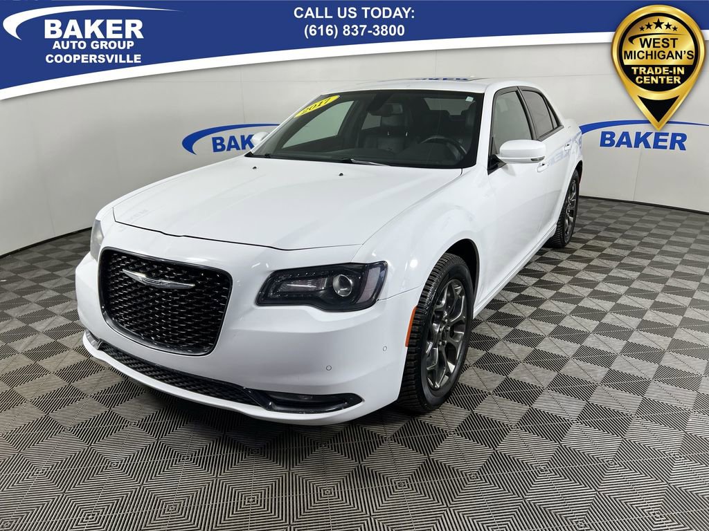 2017 Chrysler 300 S's photo