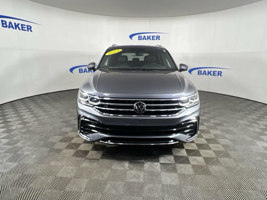 Used 2024 Volkswagen Tiguan 2.0T SEL R-Line SUV