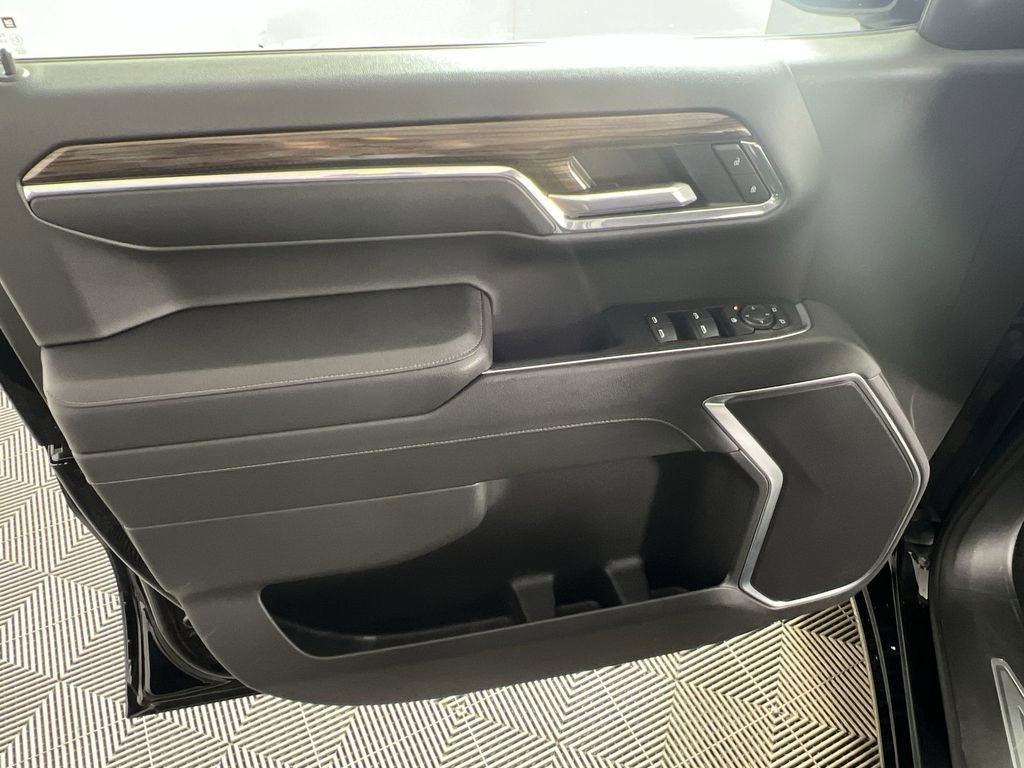 2023 Chevrolet Silverado 1500 RST - Photo 20