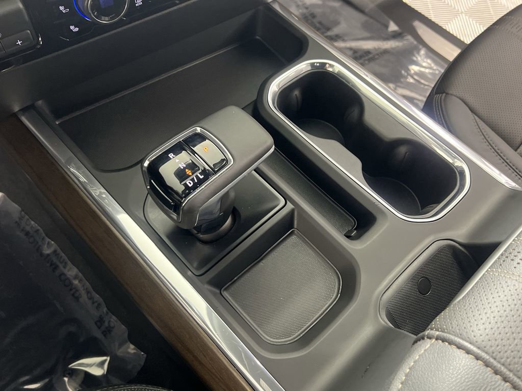 2025 Chevrolet Silverado 1500 High Country - Photo 17