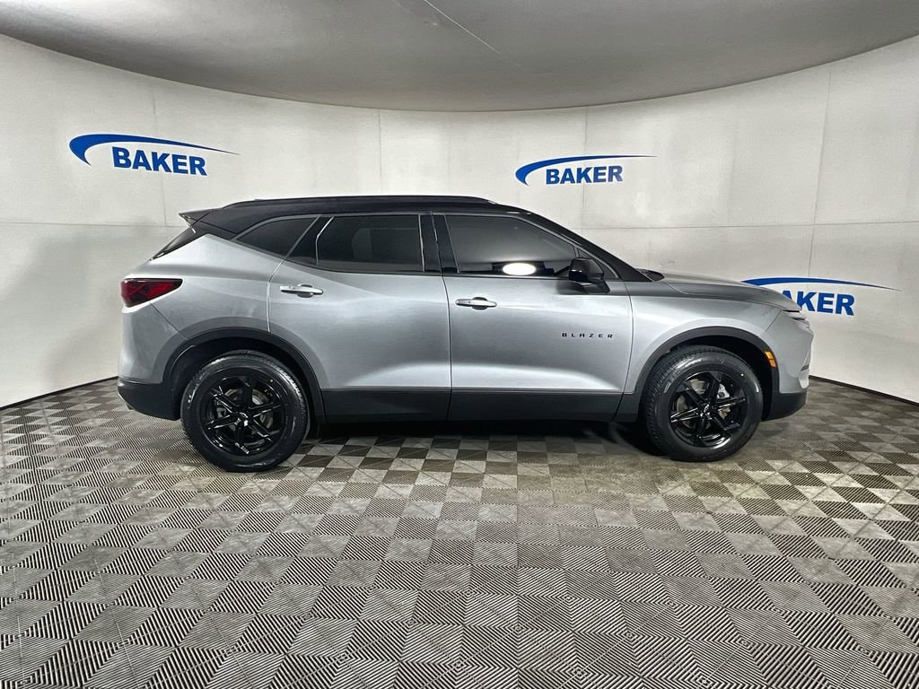 2024 Chevrolet Blazer 2LT - Photo 10