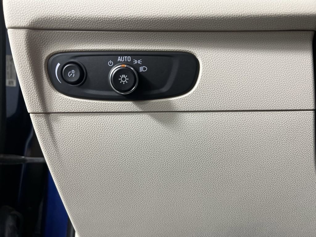 2023 Buick Envision Preferred - Photo 18