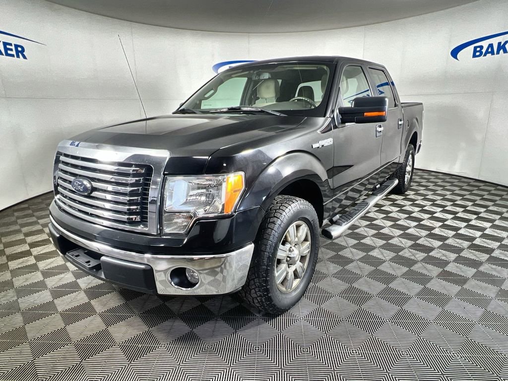 2012 Ford F-150 XLT SuperCrew 145-in's photo