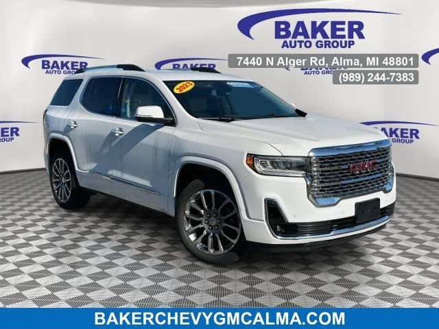 2023 GMC Acadia Denali's photo