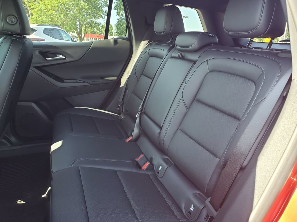 2026 Chevrolet Equinox LT - Photo 27