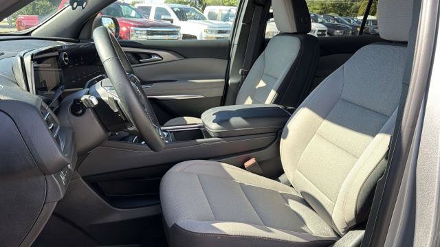 2026 Chevrolet Traverse LT - Photo 6