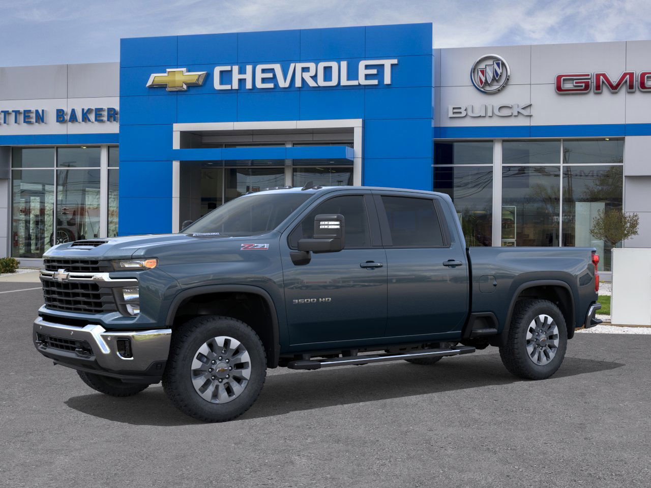 2026 Chevrolet Silverado 3500HD LT photo 2