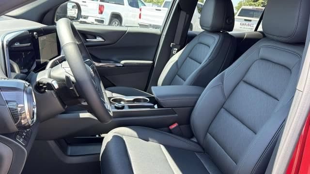 2026 Chevrolet Equinox LT - Photo 6