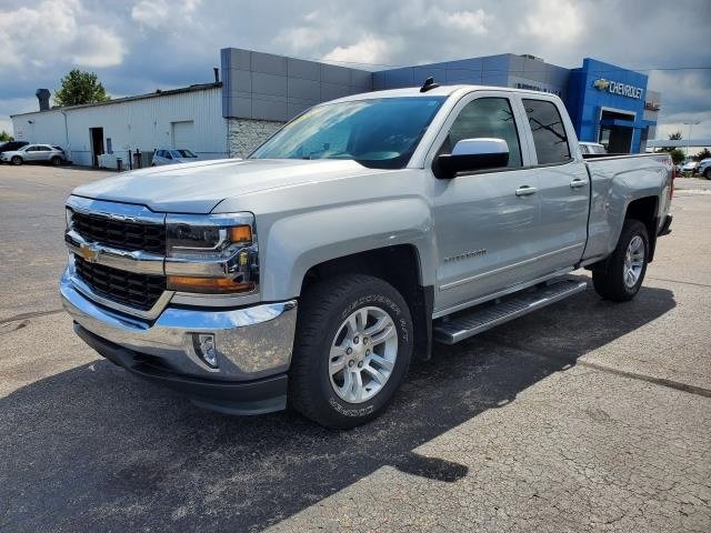 Used 2018 Chevrolet Silverado 1500 LT with VIN 1GCVKREC2JZ378082 for sale in Alma, MI