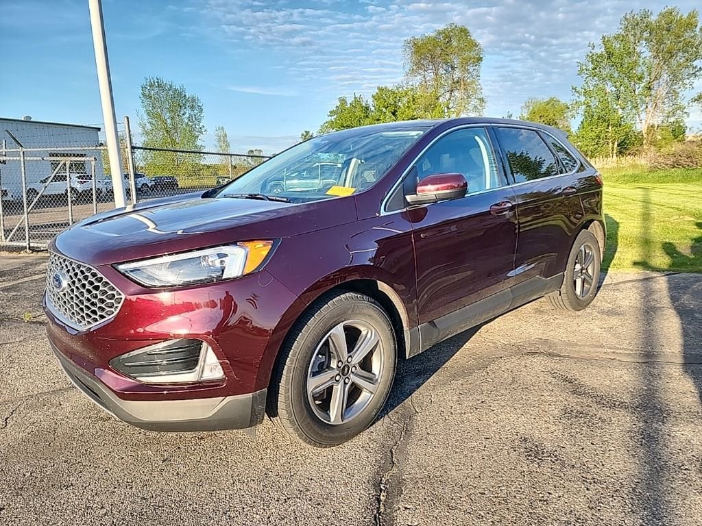 2023 Ford Edge SEL AWD's photo