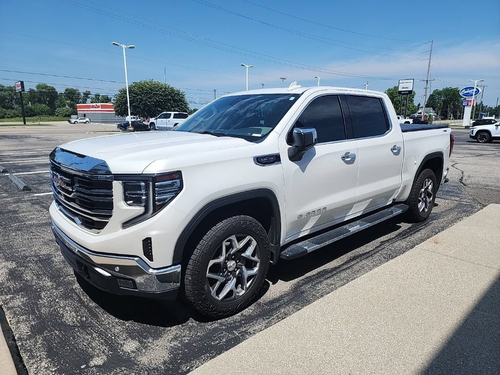Used 2022 GMC Sierra 1500 SLT Truck
