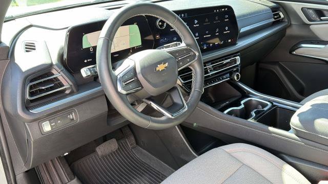 2026 Chevrolet Traverse LT - Photo 8