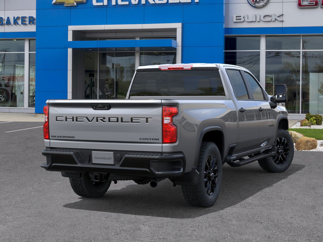 2026 Chevrolet Silverado 2500HD Custom photo 4