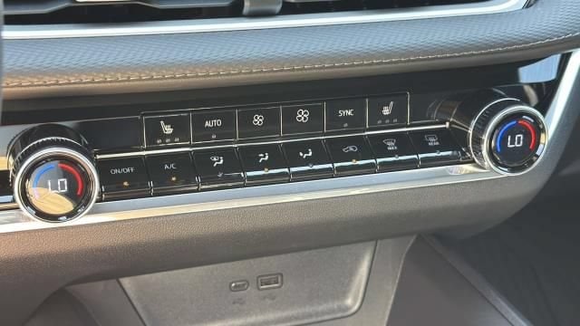 2026 Chevrolet Equinox LT - Photo 18