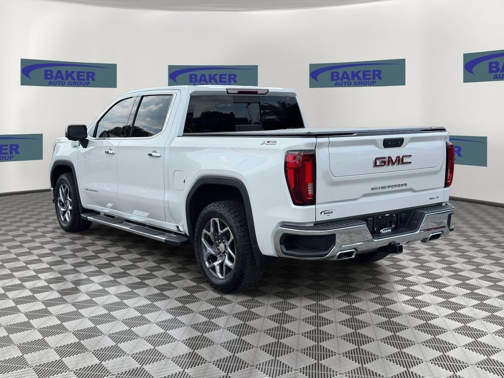 Used 2022 GMC Sierra 1500 SLT Truck