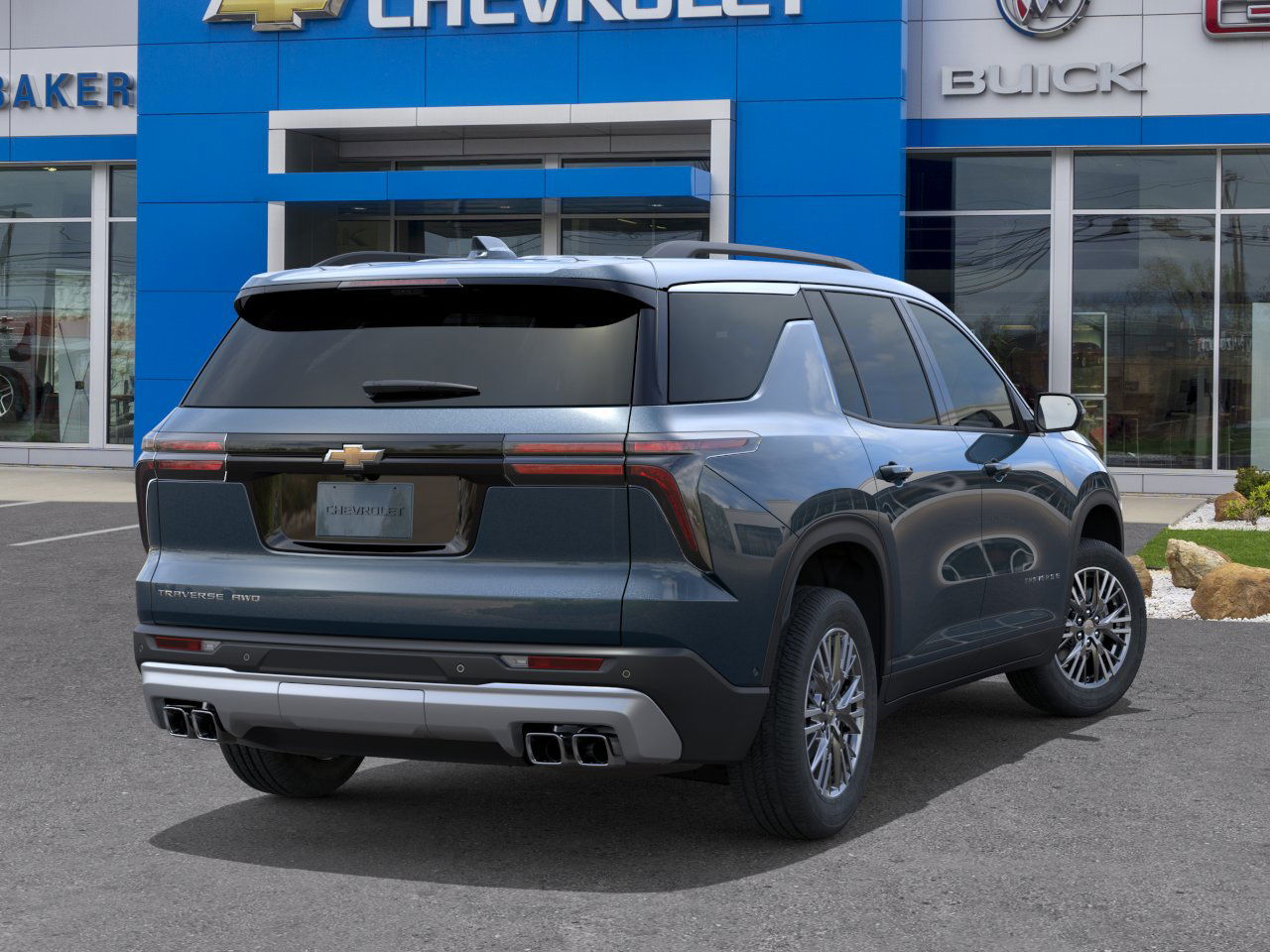 2025 Chevrolet Traverse photo 4
