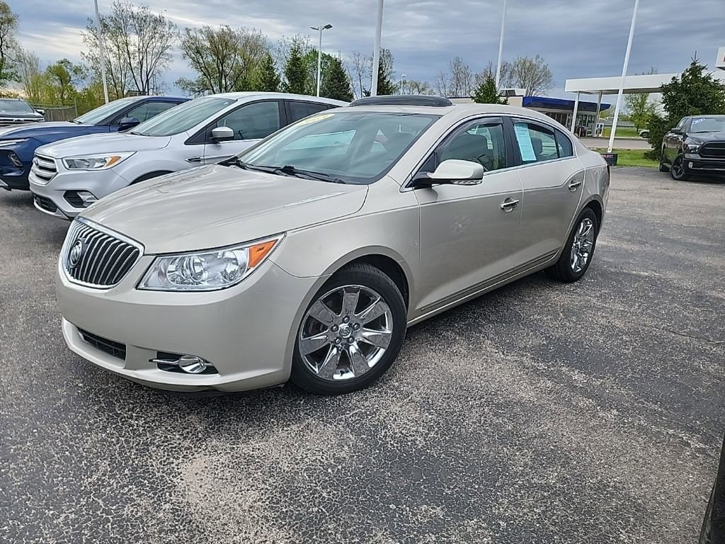 2013 Buick LaCrosse's photo