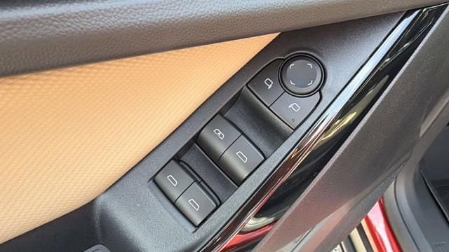 2026 Chevrolet Equinox ACTIV - Photo 10