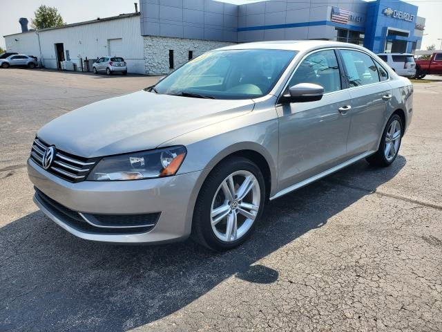 Used 2014 Volkswagen Passat SE with VIN 1VWBS7A31EC101409 for sale in Alma, MI