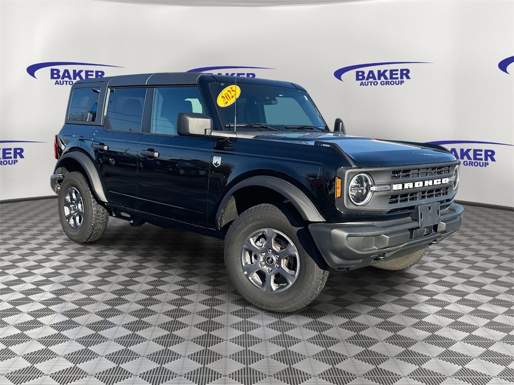 2025 Ford Bronco 4-Door Big Bend's photo