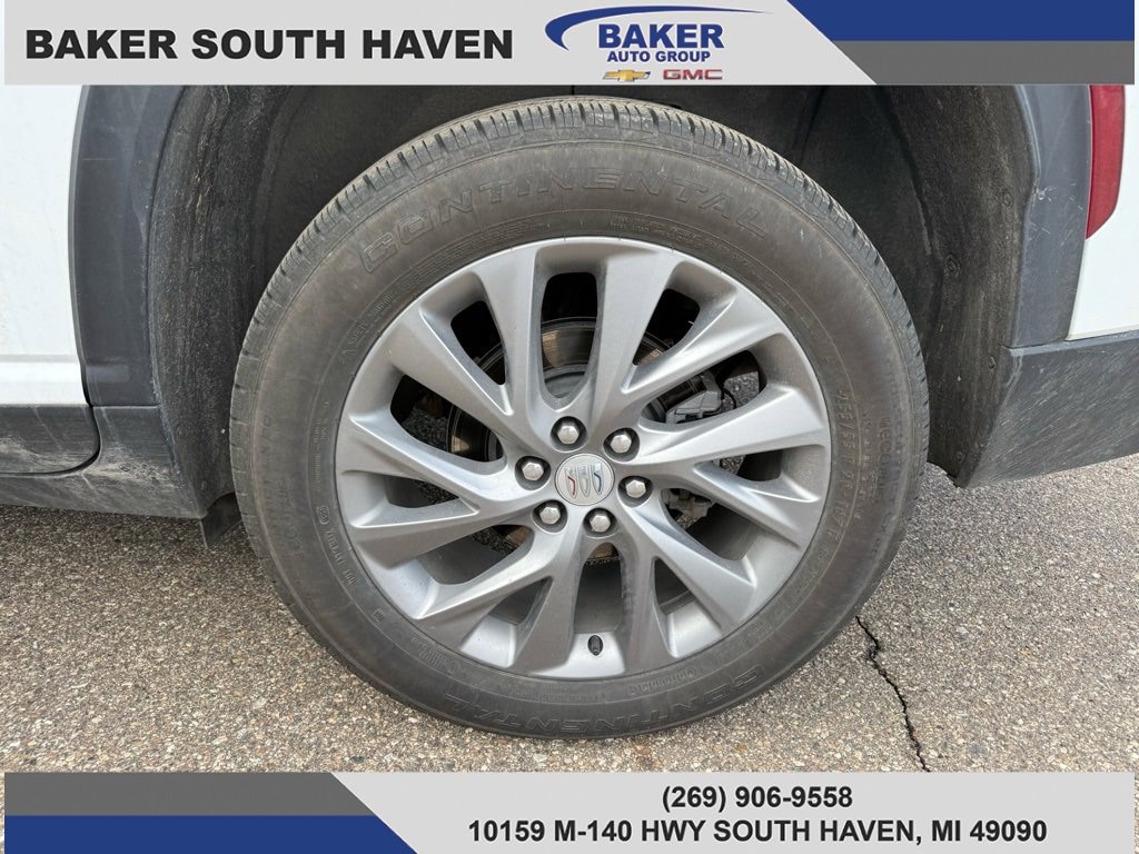 Used 2025 Buick Enclave Preferred SUV