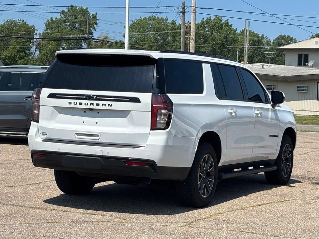 2023 Chevrolet Suburban Z71 - Photo 36