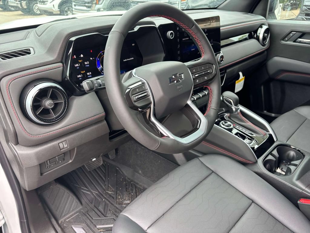 2026 Chevrolet Colorado Z71 - Photo 6