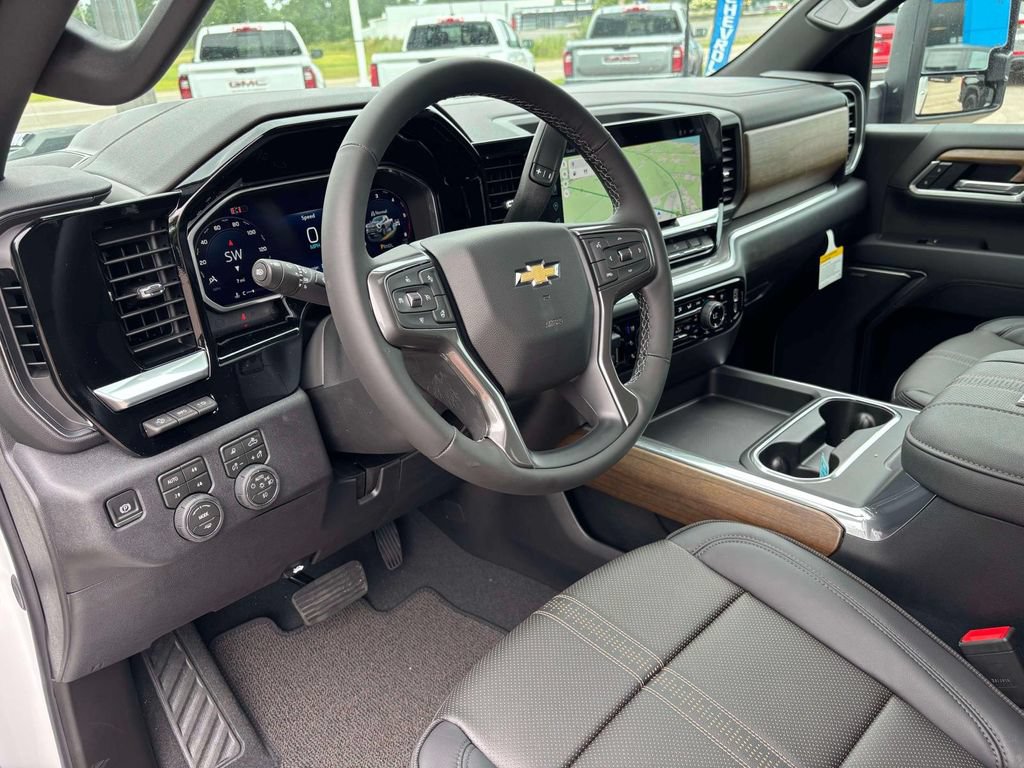 2026 Chevrolet Silverado 2500 HD High Country - Photo 8