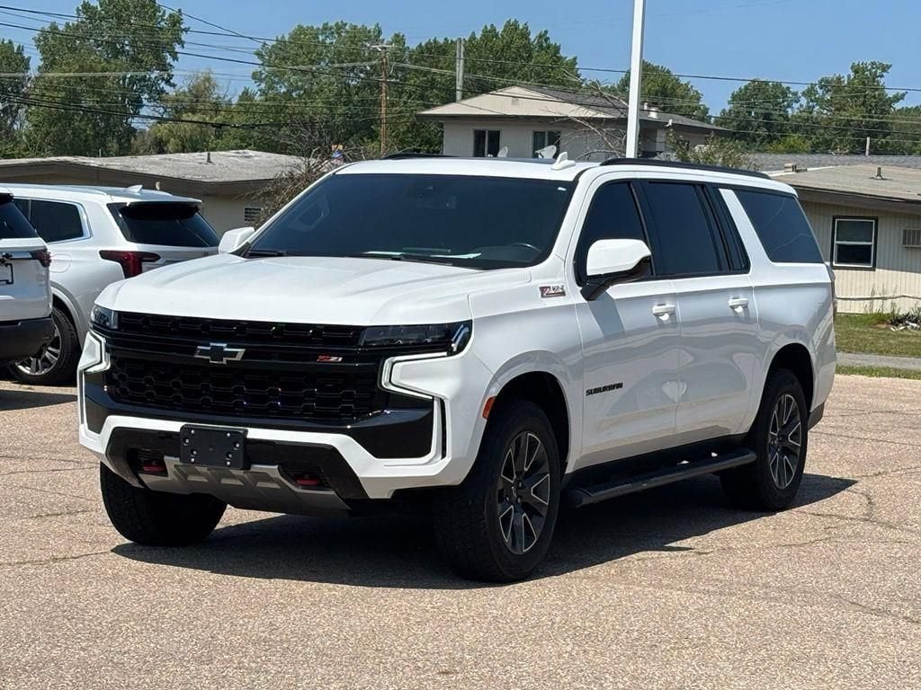 2023 Chevrolet Suburban Z71 - Photo 31