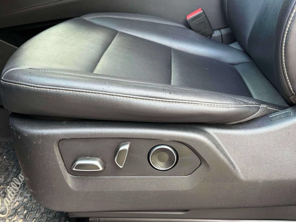 Used 2021 CADILLAC Escalade Luxury SUV