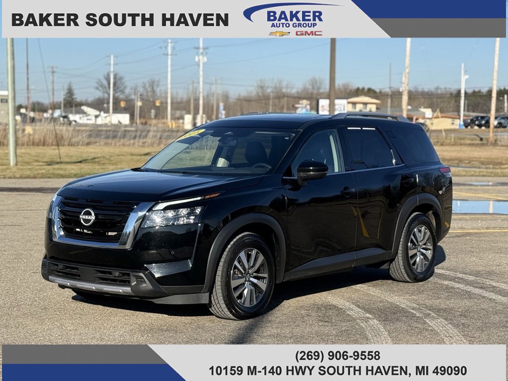 2025 Nissan Pathfinder SL's photo