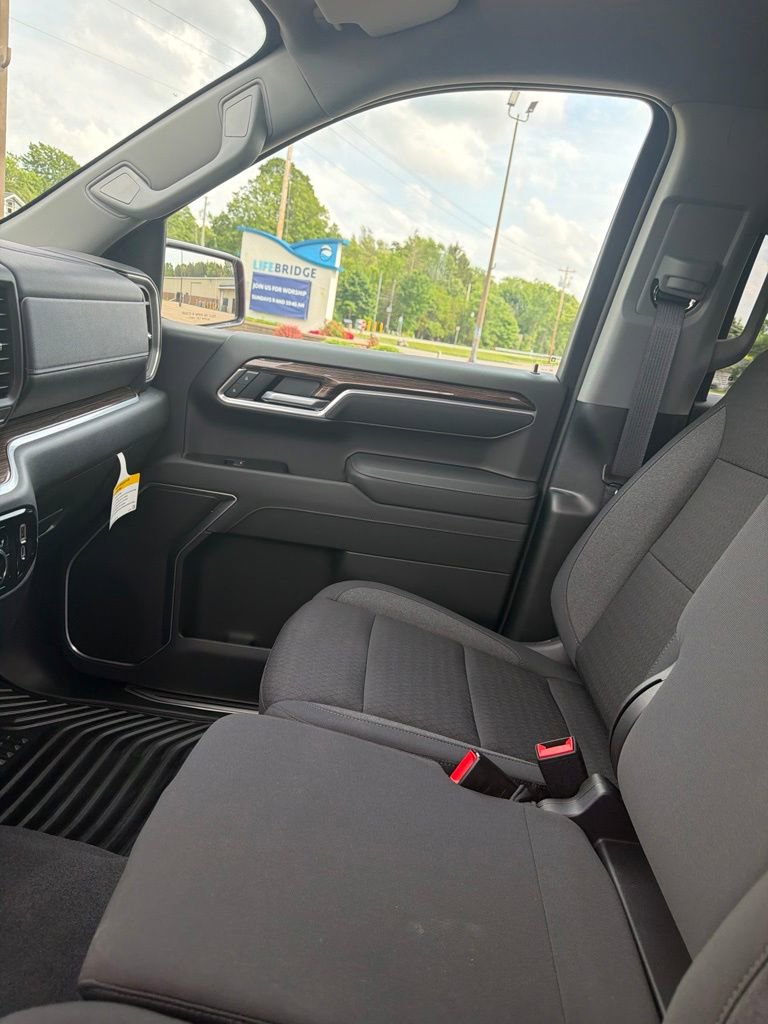 2026 Chevrolet Silverado 1500 LT - Photo 18