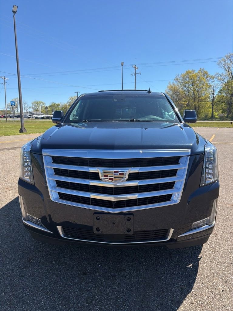 2017 Cadillac Escalade ESV AWD Premium Luxury's photo