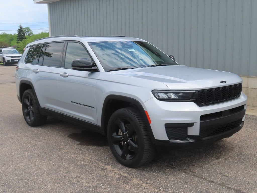 Used 2023 Jeep Grand Cherokee L Altitude