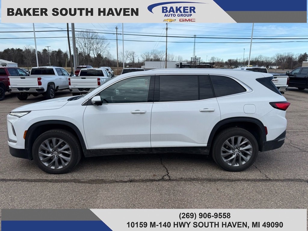 Used 2025 Buick Enclave Preferred SUV