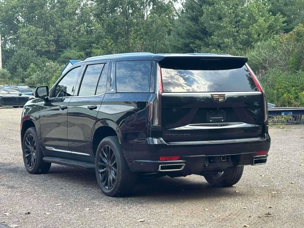 Used 2021 CADILLAC Escalade Luxury SUV