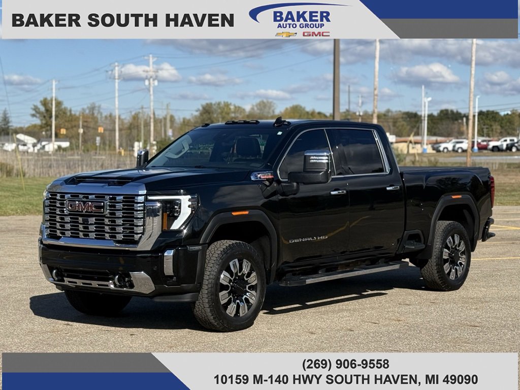 2024 GMC Sierra 2500HD Denali's photo