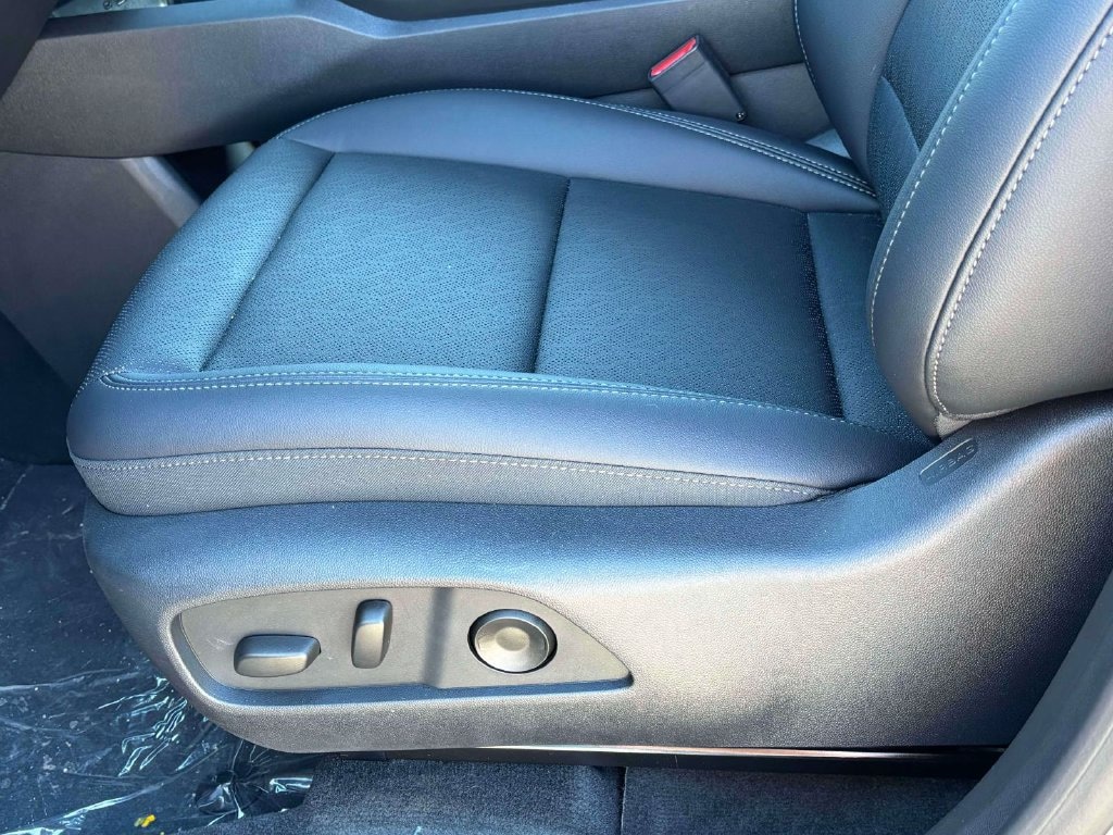 New 2027 Chevrolet Equinox LT SUV
