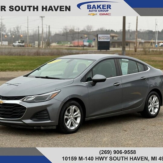 2019 Chevrolet Cruze LT Car