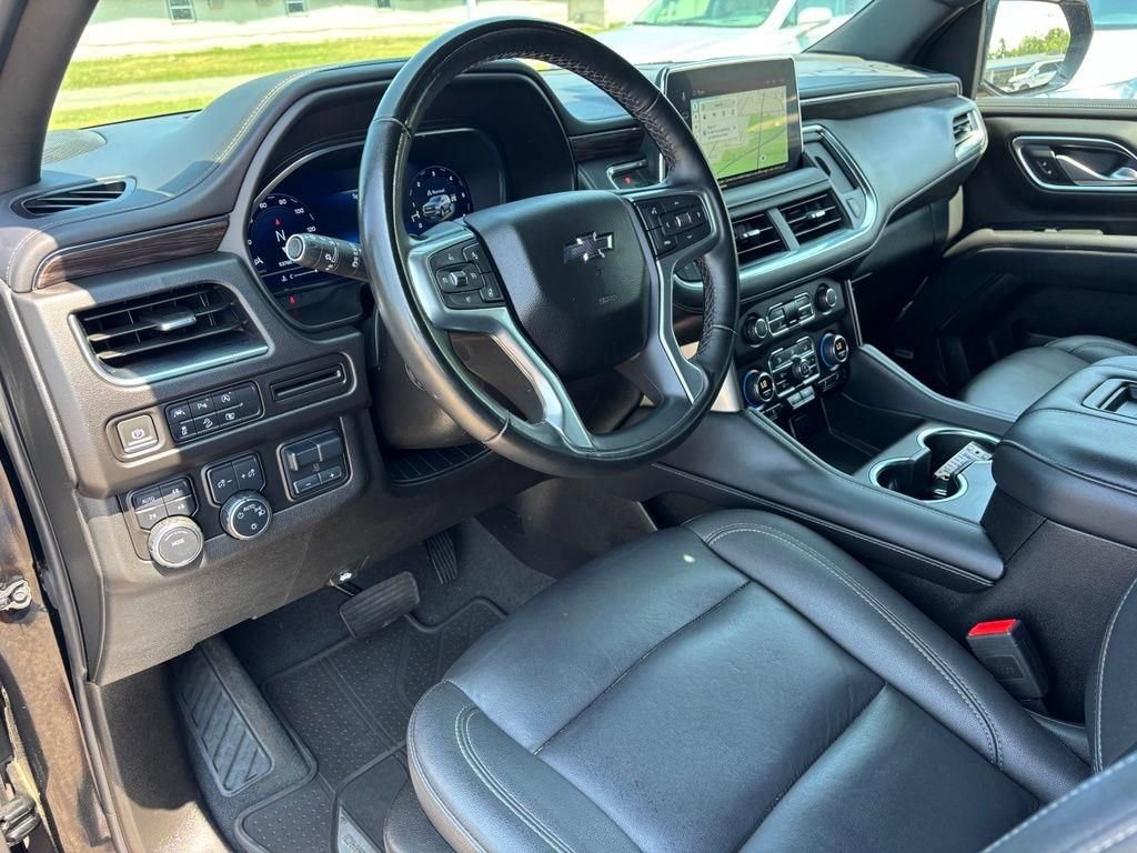 2024 Chevrolet Suburban Z71 - Photo 6