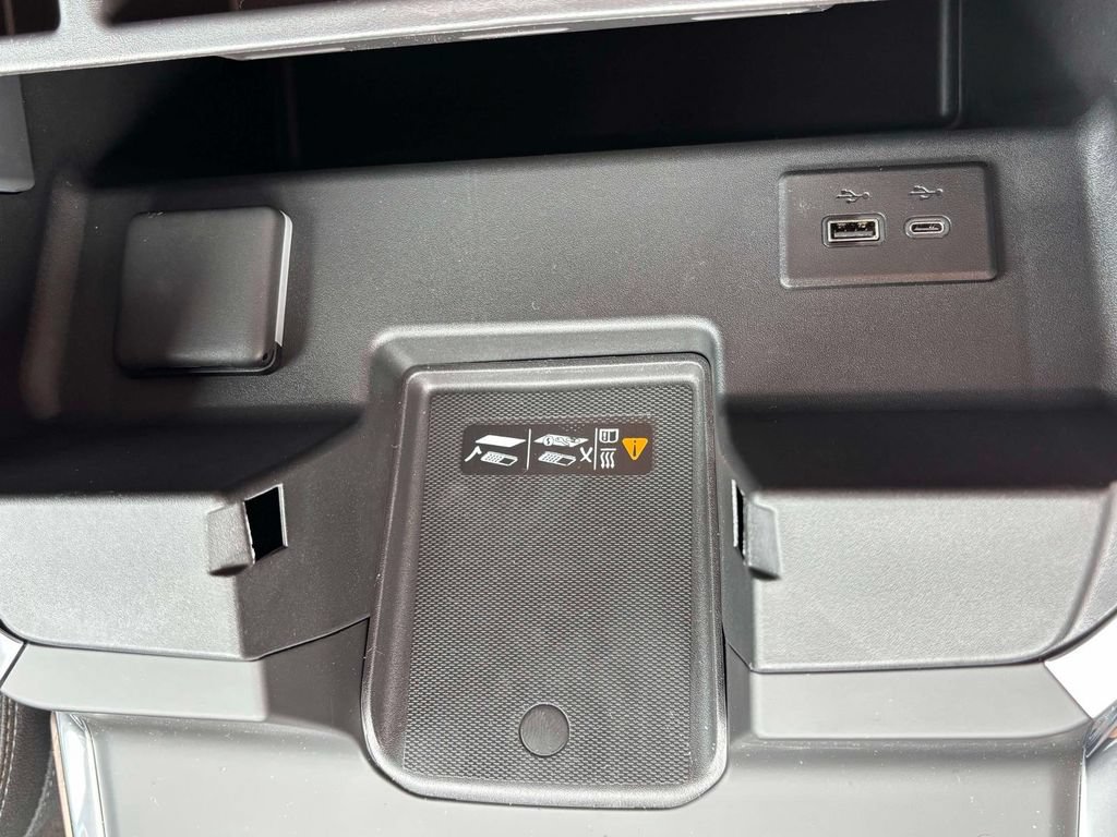 2026 Chevrolet Silverado 2500 HD High Country - Photo 23