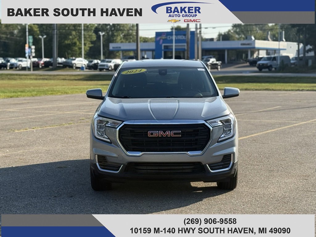 2024 Gmc Terrain SLE photo 2
